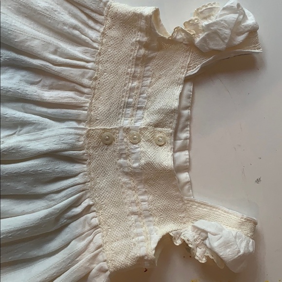 Spanish Flower Girl Dress w/lace - Picture 7 of 9